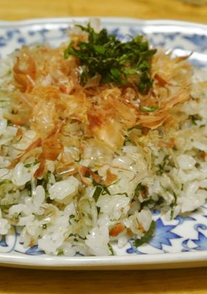 味付けは要らない★梅・ちりめんチャーハン-レシピのメイン写真