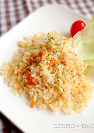 炊飯器でかんたん☆秋鮭の彩りピラフ-レシピのメイン写真