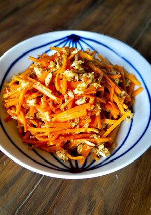 にんじんとツナの炒め物-レシピのメイン写真