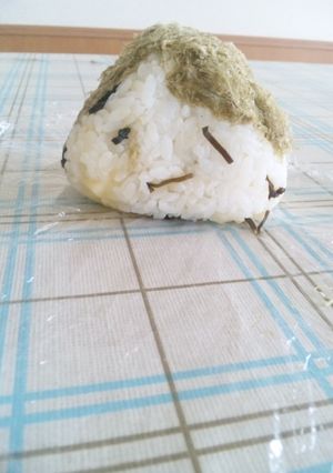 Ｗ昆布とチーズおにぎり～髪フサフサ（笑）-レシピのメイン写真
