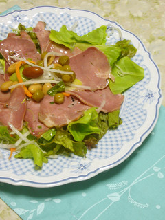 タン塩と豆づくしのごちそうサラダ-レシピのメイン写真