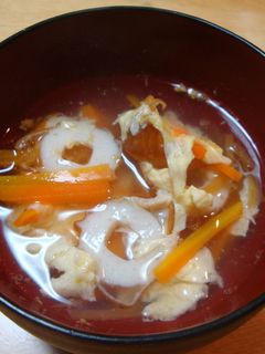 竹輪とにんじんのかき玉汁-レシピのメイン写真