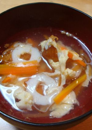 竹輪とにんじんのかき玉汁-レシピのメイン写真