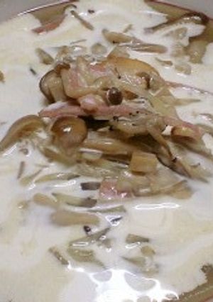 使い回し！オニオンスープの生クリーム添え-レシピのメイン写真