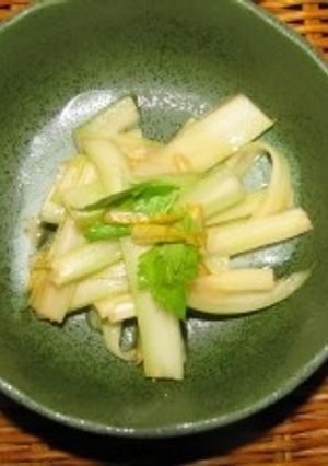 すぐできる『セロリの浅漬け柚子風味』-レシピのメイン写真