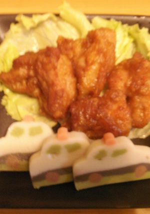 パトカーかまぼことから揚げのお子様レシピ-レシピのメイン写真