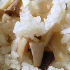 รูปของ エリンギなのに！なんちゃってマツタケご飯