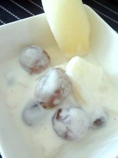 秋のデザート★ぶどうと梨のヨーグルト和え-レシピのメイン写真