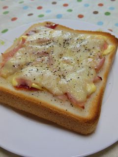 生ハムチーズのせトースト-レシピのメイン写真