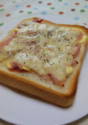 生ハムチーズのせトースト-レシピのメイン写真