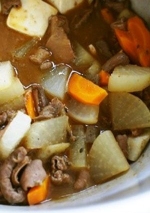 かんたん！既製のもつ煮でもりもり根菜も！-レシピのメイン写真