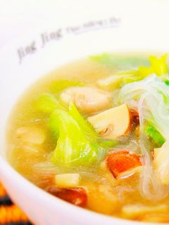 鶏味塩 de 鶏とレタスの春雨スープ-レシピのメイン写真