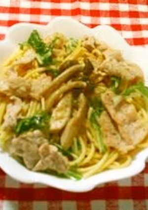 ★豚肉と水菜としめじのバター醤油パスタ★-レシピのメイン写真