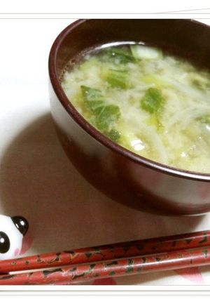 青梗菜と玉ねぎのゴマ香る♡お味噌汁-レシピのメイン写真
