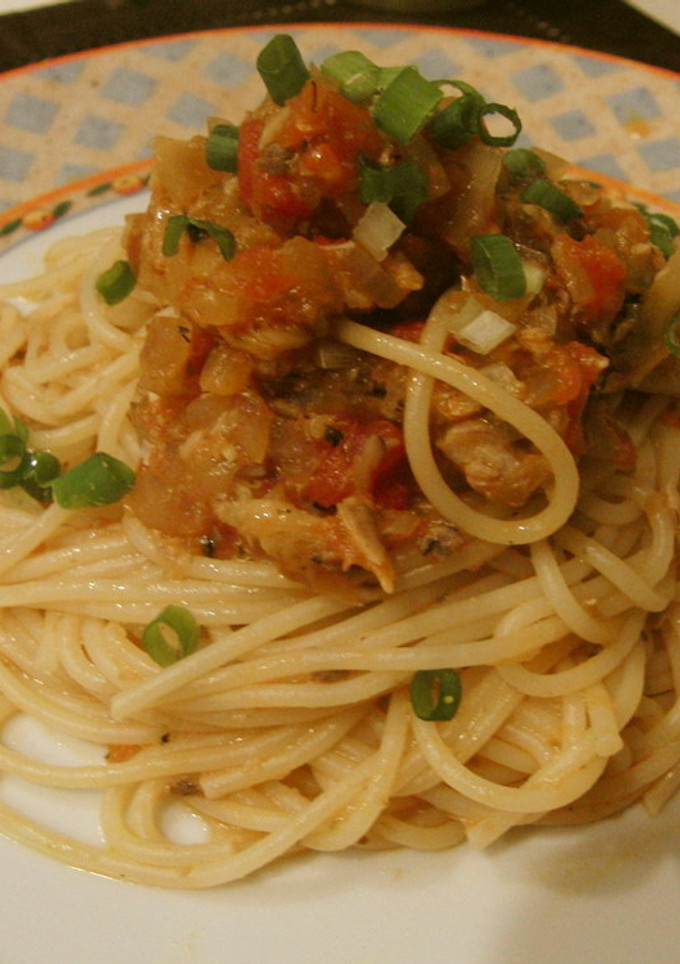 簡単さんまのトマトパスタ★水煮缶使用-レシピのメイン写真