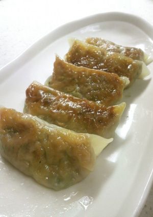 ★美味しい～焼き餃子★子供と作ろう!!-レシピのメイン写真