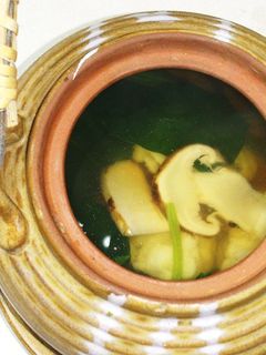 松茸の土瓶蒸し(お吸い物でも)-レシピのメイン写真