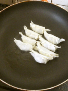 パパの冷凍餃子焼き(Ⅱ)-レシピのメイン写真