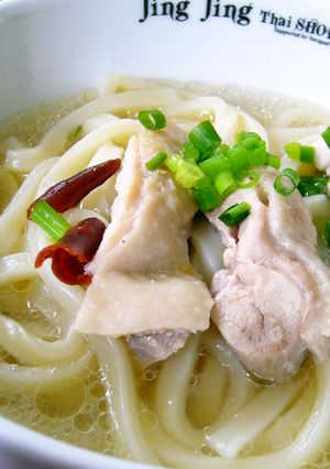 鶏もも肉の酸っぱ辛い鶏だしうどん-レシピのメイン写真