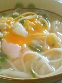 コンビニサラダからあったかヌードルスープ-レシピのメイン写真