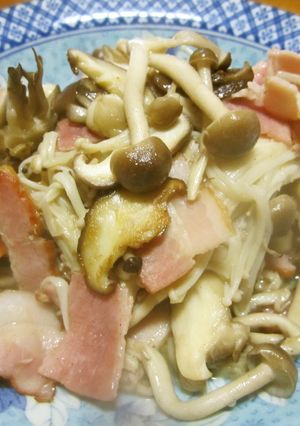 きのことベーコンのバター炒め-レシピのメイン写真