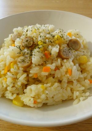 簡単!!おいしい☆炊飯器でピラフ-レシピのメイン写真