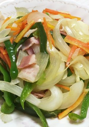 めんつゆ1つで☆野菜炒め-レシピのメイン写真