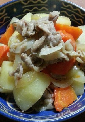 作りおきの生姜焼きで豚肉じゃが-レシピのメイン写真