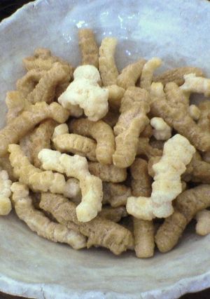 電子レンジでふっくら田舎あられ-レシピのメイン写真