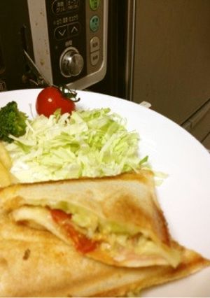 カフェ風とろっウマッ!なホットサンド-レシピのメイン写真