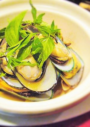 ムール貝の白ワイン蒸しハーブ野菜風味-レシピのメイン写真
