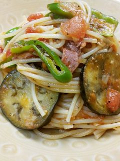 万願寺トウガラシと茄子のトマトパスタ-レシピのメイン写真
