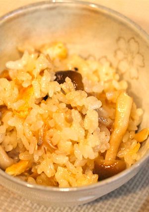 キノコの炊き込みご飯-レシピのメイン写真