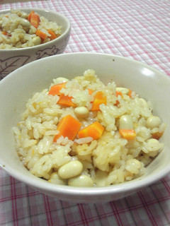 大豆と人参☆味噌味炊き込みご飯-レシピのメイン写真