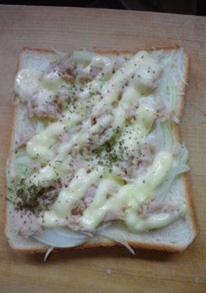 某ファミレスの味⁉簡単ツナトースト-レシピのメイン写真
