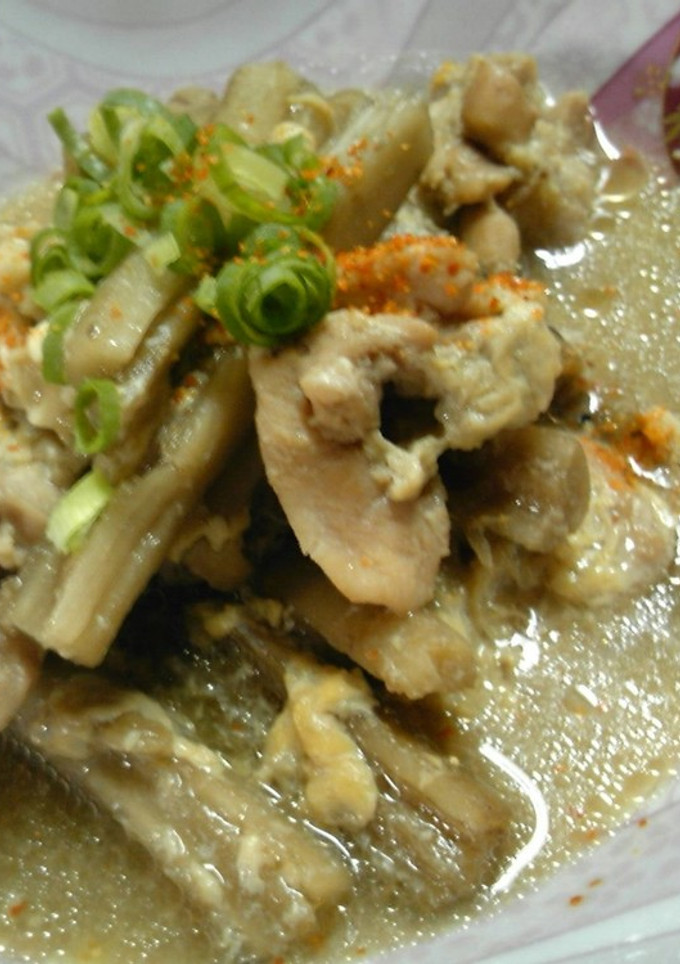 お袋の味～鶏とたたきごぼうの卵とじ-レシピのメイン写真