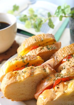 おうちでカフェ風〜バケットサンド-レシピのメイン写真