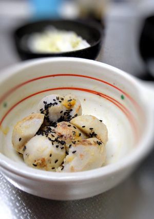 簡単和食☆小芋の黒ゴマ味噌バター和え-レシピのメイン写真