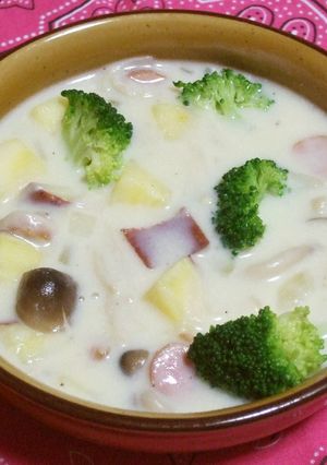 秋！さつま芋ときのこの豆乳シチュー-レシピのメイン写真