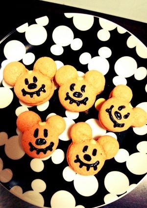 ハロウィン★かぼちゃミッキー★マカロン-レシピのメイン写真