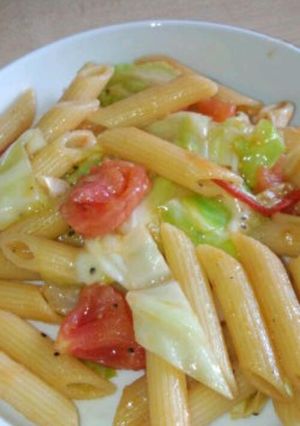 キャベツ、トマトのモッツァレラパスタ-レシピのメイン写真