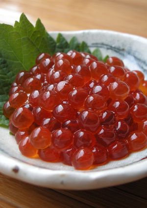 漁師さん直伝☆イクラの醤油漬け-レシピのメイン写真
