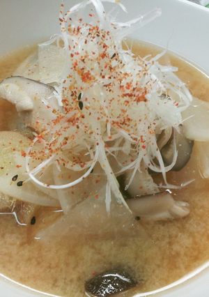 ぶりのアラ汁（味噌仕立て）-レシピのメイン写真