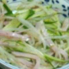 รูปของ もやしのサラダ