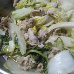 รูปของ しょうゆ麹で白菜煮