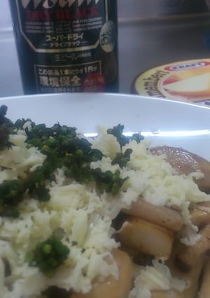 ベーコンエリンギの塩麹炒めだワン-レシピのメイン写真