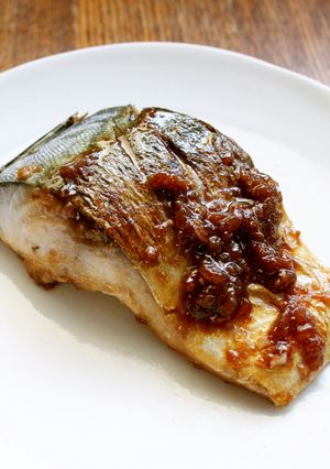 醤油麹オイスターソースでフライパン鯖焼き-レシピのメイン写真