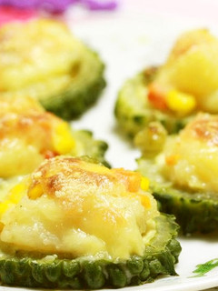 ゴーヤのポテサラチーズ焼き-レシピのメイン写真