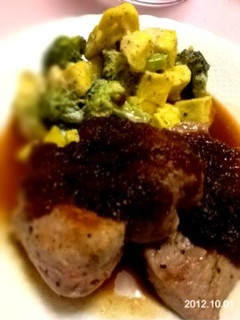 お店の味★苺ジャムソースのヒレ肉ステーキ-レシピのメイン写真