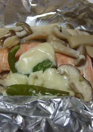 鮭ときのこのプロセス蒸し焼き-レシピのメイン写真
